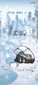雪地小黑猫