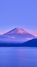 Lake Motosu in the evening and Beni Fuji