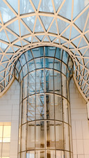 Mall elevator 62