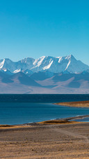 Namtso lake takes in the vastness of the plateau