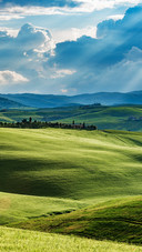 Tuscany sunny scenery