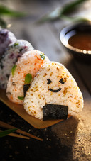 三角形的日式饭团