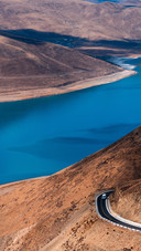 The blue river of namtso