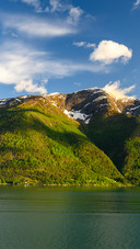 What kind of country is norway