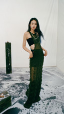 周也 英气与美貌并存