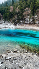 The blue lake in jiuzhaigou