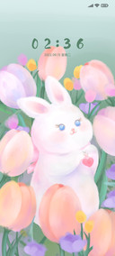 花丛中的小兔子