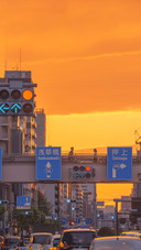 黄昏残阳下的都市