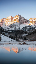 在雪山和雪山之间