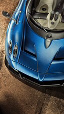 Huayra Roadster