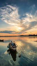 In march lingjiang river is veiled in water and clouds