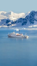 Antarctic Paradise Bay