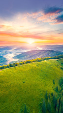Picturesque sunrise on Lisniv ridge