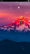 夕阳下的雪山