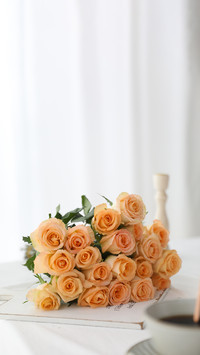 A beautiful bouquet of yellow roses