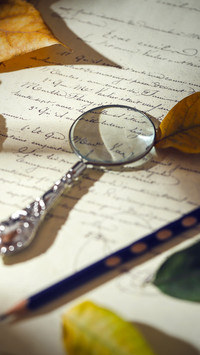 Magnifying glasses cannot replace reading glasses 28