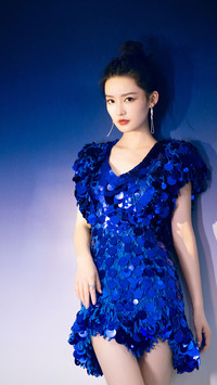 “气质花旦”李沁