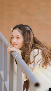 可可爱爱的小姑娘-锐景创意