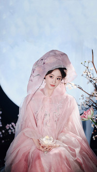 大眼萌妹祝绪丹
