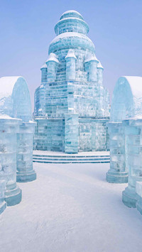 Extremely cold ice sculpture