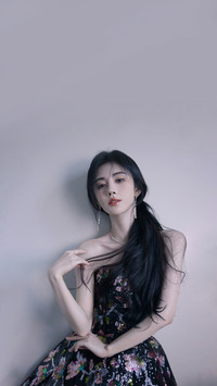 “千金小姐”鞠婧祎