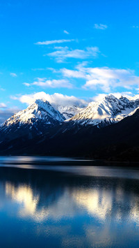 醉美湖光山色间