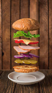 Making delicious hamburgers at home 9