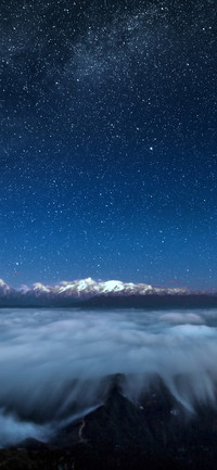仰望星空壁纸-锐景创意