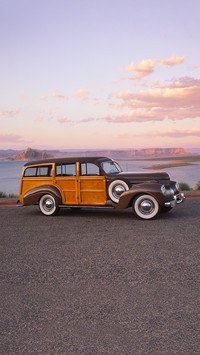 1939 chrysler imperial 8cylinder station wagon