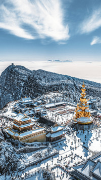 Autumn outing to emei to climb high and enjoy the scenery