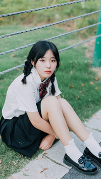 减龄又可爱的双马尾女生