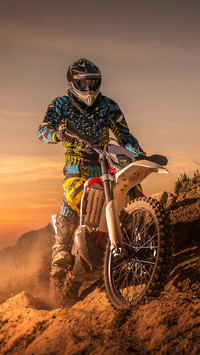 Driving skills of offroad motorcycle 5