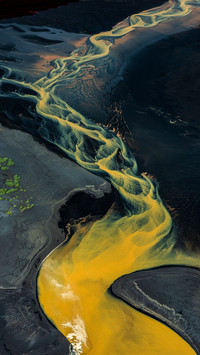 The pulsation of rivers