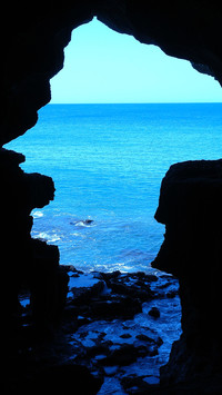 Cave sea