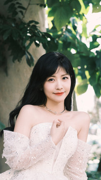 赖美云经典百搭短纱裙