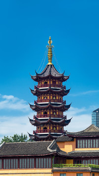 “以假乱真”的雷峰塔