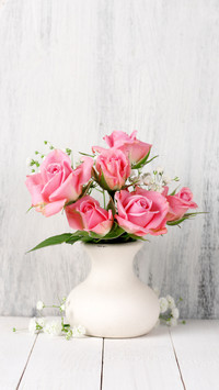 Three kinds of materials that must be added in raising flowe