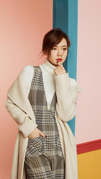 御姐范儿“少女”戚薇