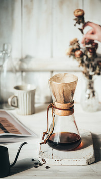 Making coffee by hand 81
