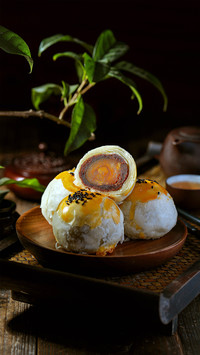 Chinese pastry egg yolk pastry 2
