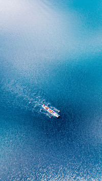 Watching the sea together is sharing a heartbeat