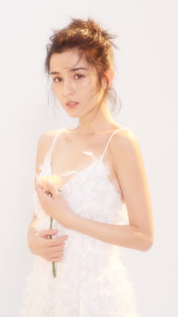 新晋小花哈妮克孜