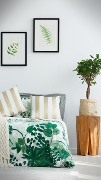 How to choose decorative paintings