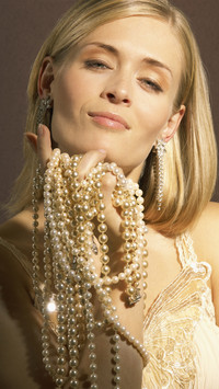 How to evaluate a piece of jewelry 83