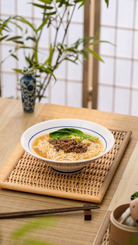 A customer was fined a thousand yuan for eating a bowl of