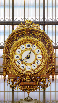 International-clock