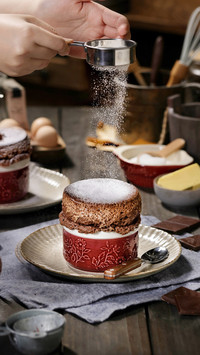 Making airy desserts at home