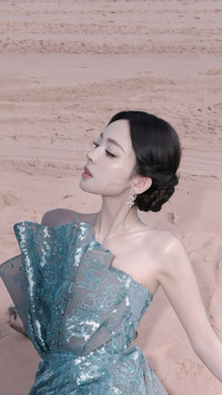 娜扎的海蓝碎钻杀