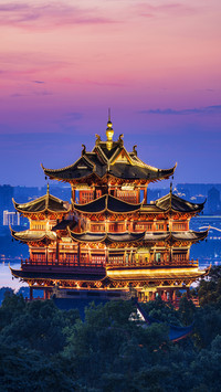 Night view of Chenghuang Pavilion 24
