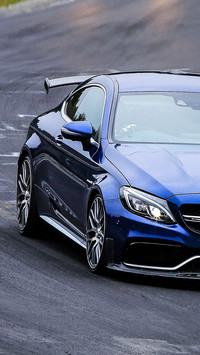 奔驰AMG C63